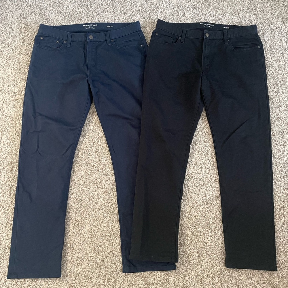 2 Pair Banana Republic Travel Jeans